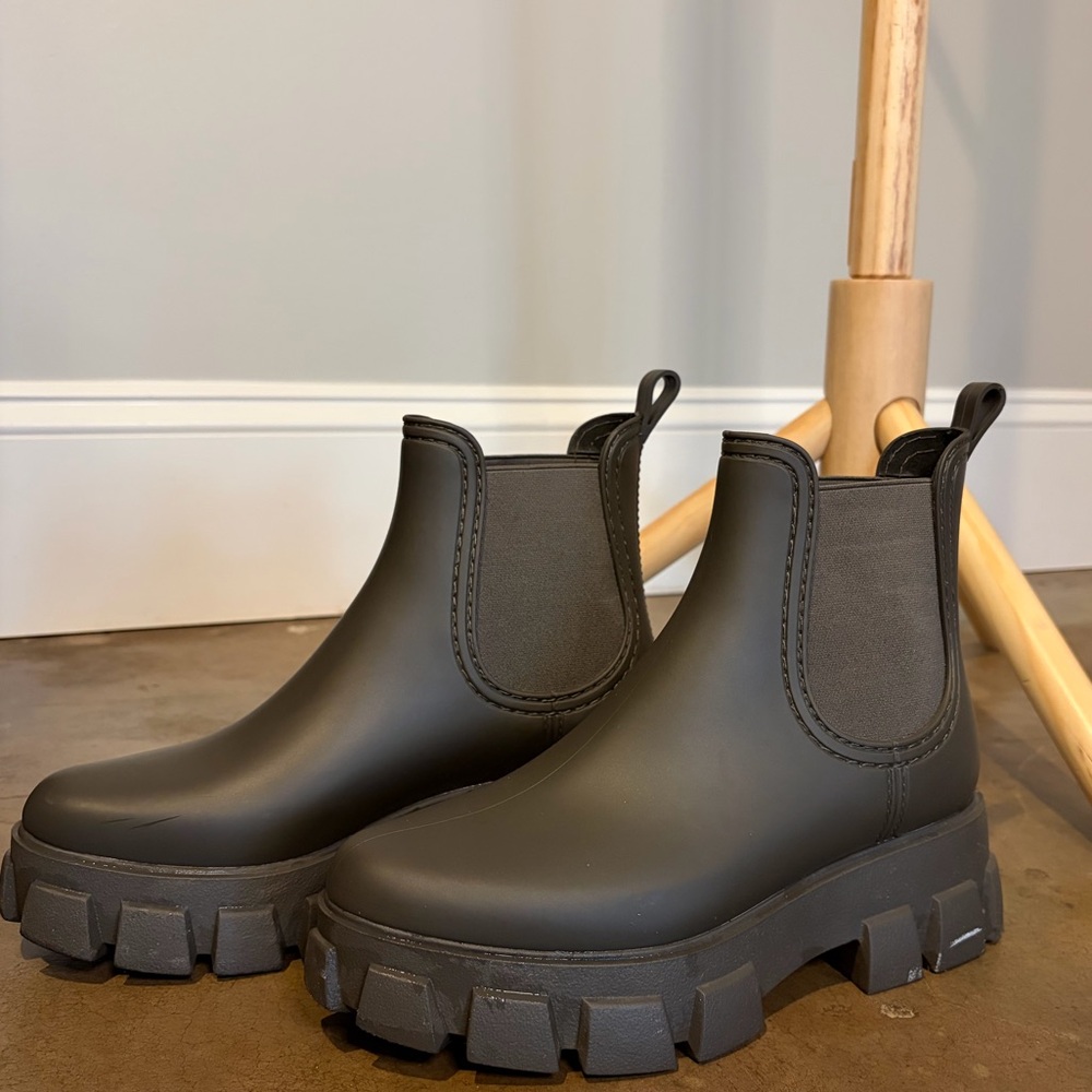 Jeffrey Campbell Chunky Dark Green Ankle Booties
